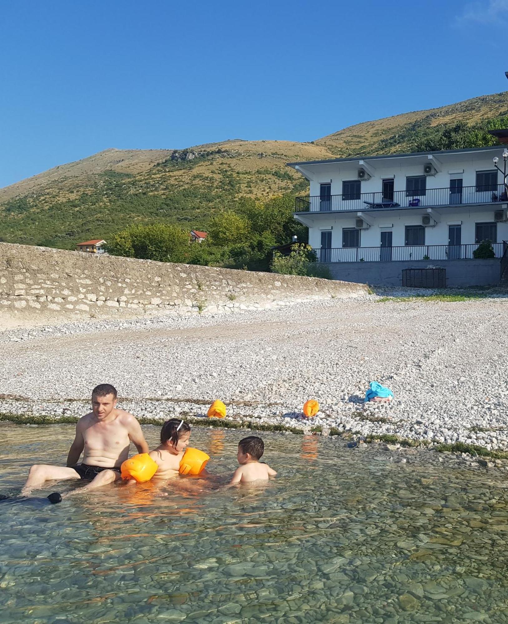 Rooms Lake View Balani Restaurant Shkodër Dış mekan fotoğraf